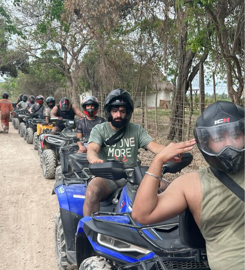 ATVs Cuatri Motos en Tierra Bomba